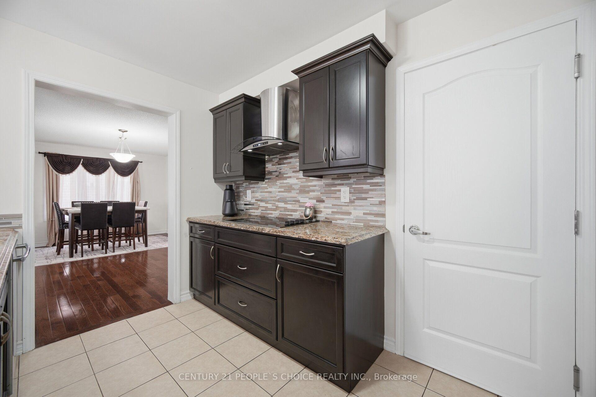 Photo 9 of 96 Enford Crescent, Brampton, Northwest Brampton — HOMEH