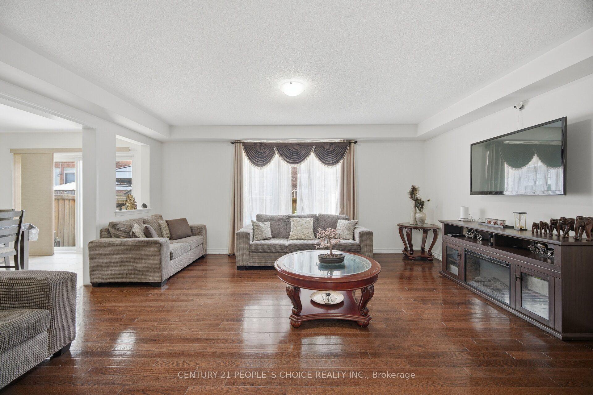 Photo 14 of 96 Enford Crescent, Brampton, Northwest Brampton — HOMEH