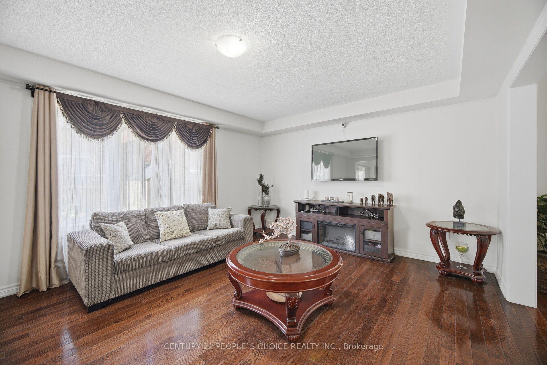 Photo 15 of 96 Enford Crescent, Brampton, Northwest Brampton — HOMEH