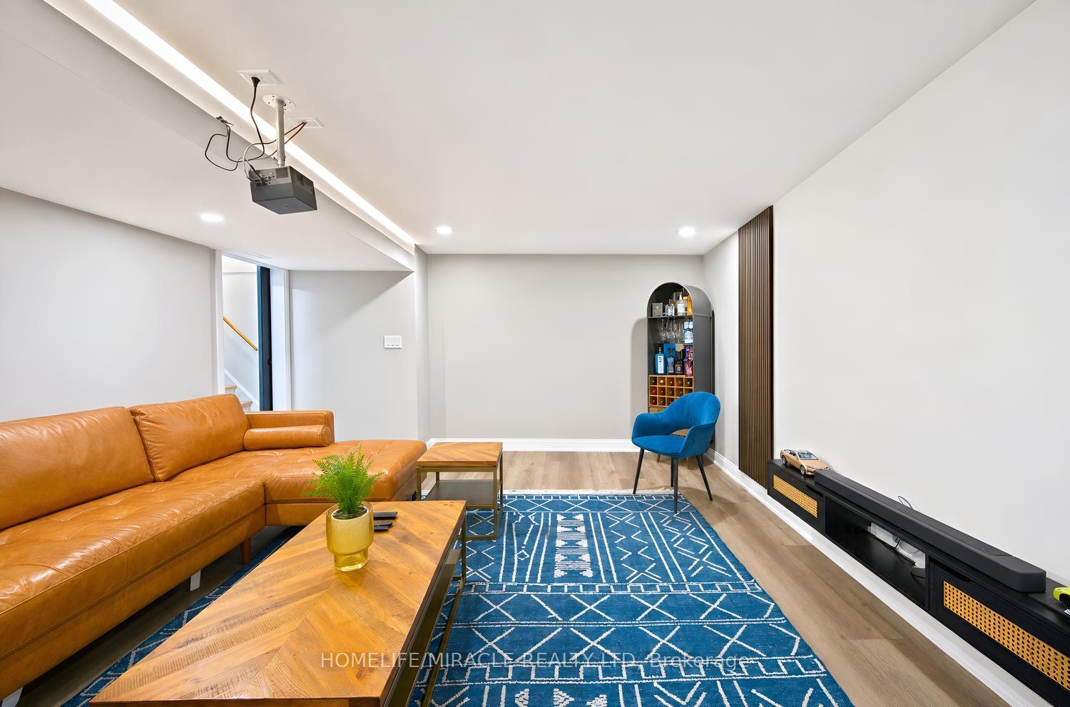 Photo 30 of 2108 Falmouth Terrace, Burlington, Brant Hills — HOMEH