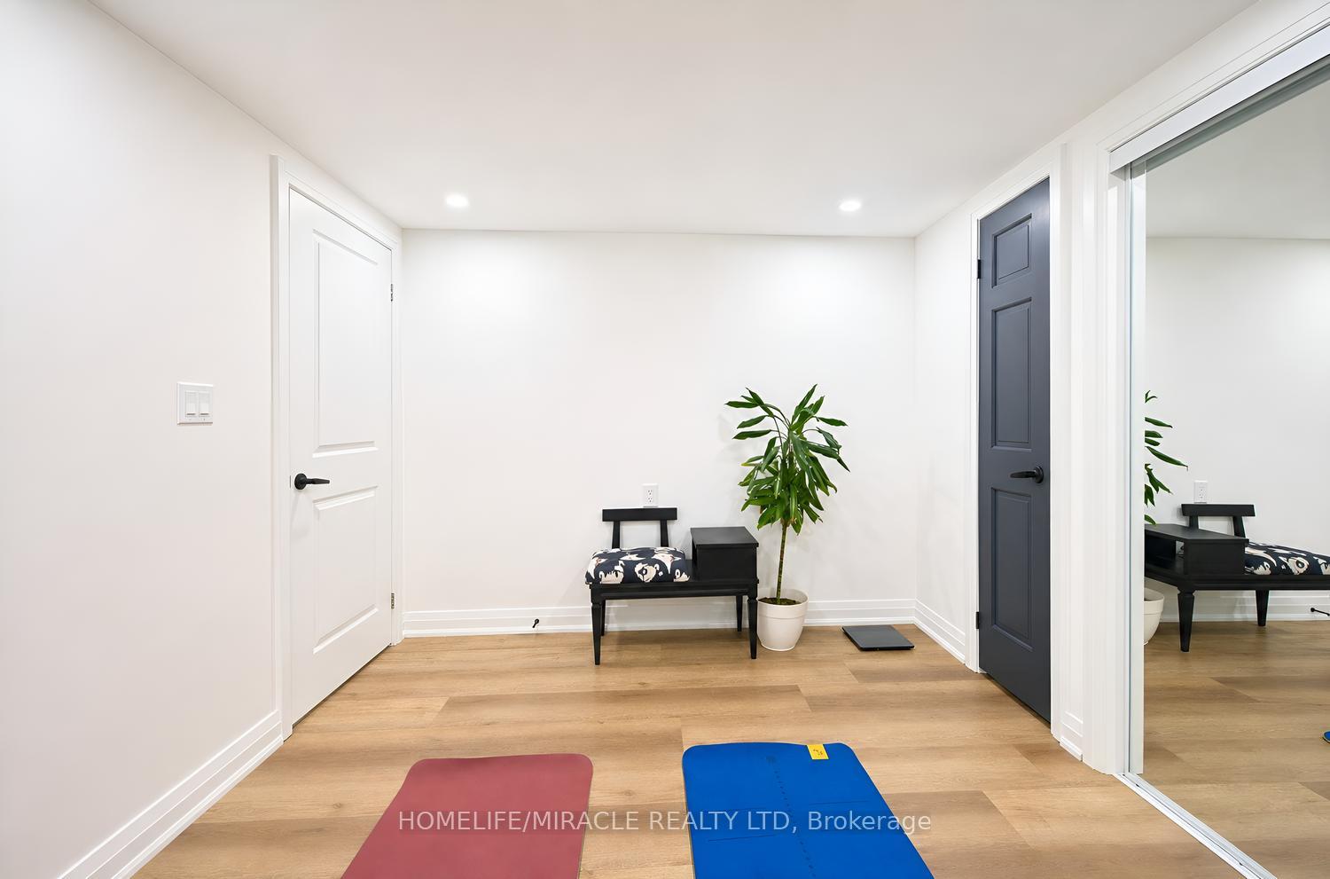 Photo 36 of 2108 Falmouth Terrace, Burlington, Brant Hills — HOMEH