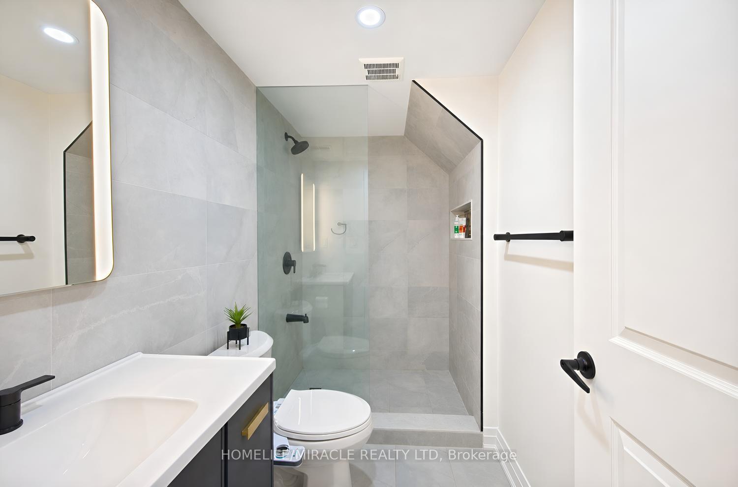 Photo 38 of 2108 Falmouth Terrace, Burlington, Brant Hills — HOMEH