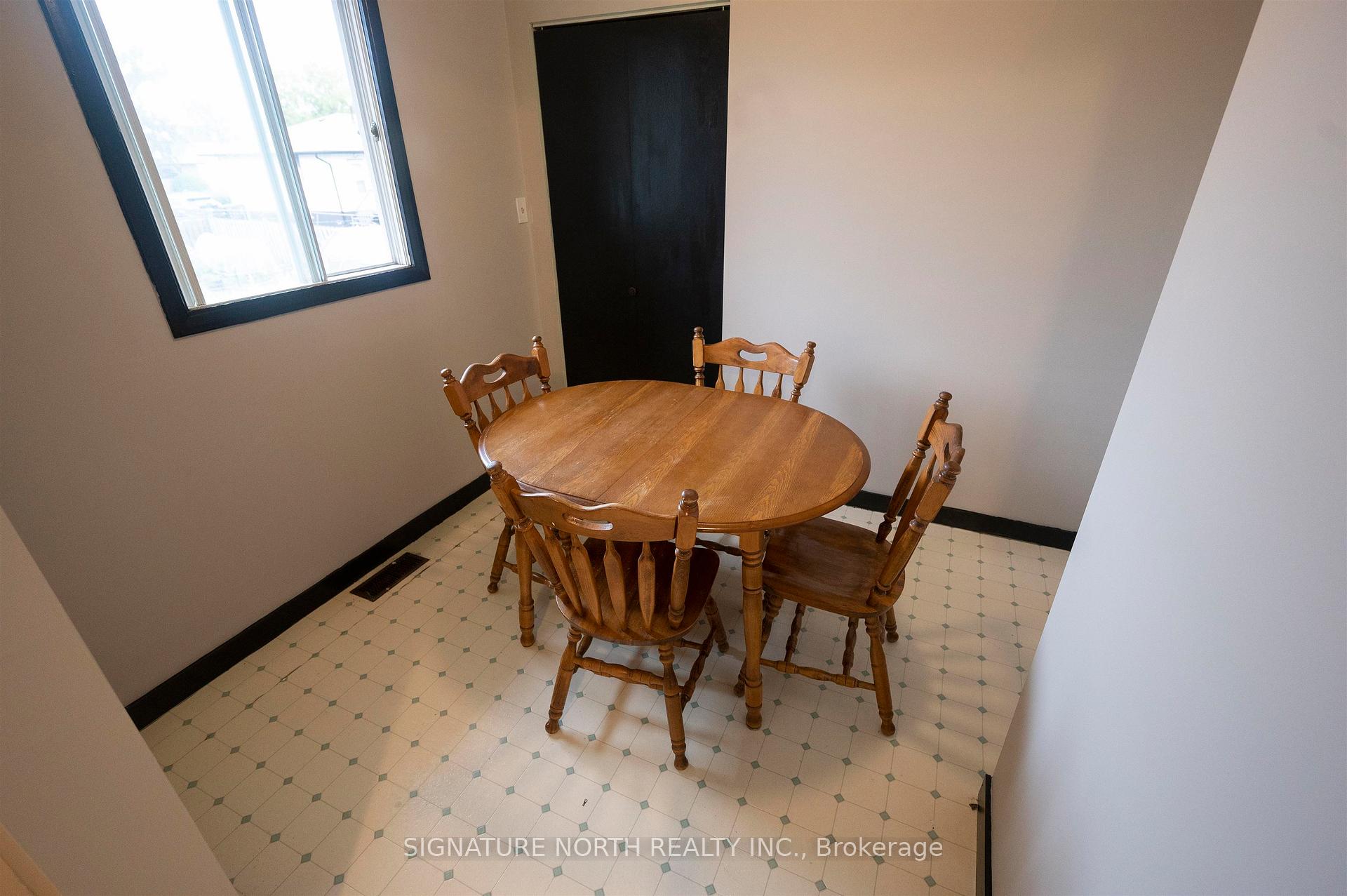 Photo 11 of 337 Otto Street, Thunder Bay, Shuniah — HOMEH
