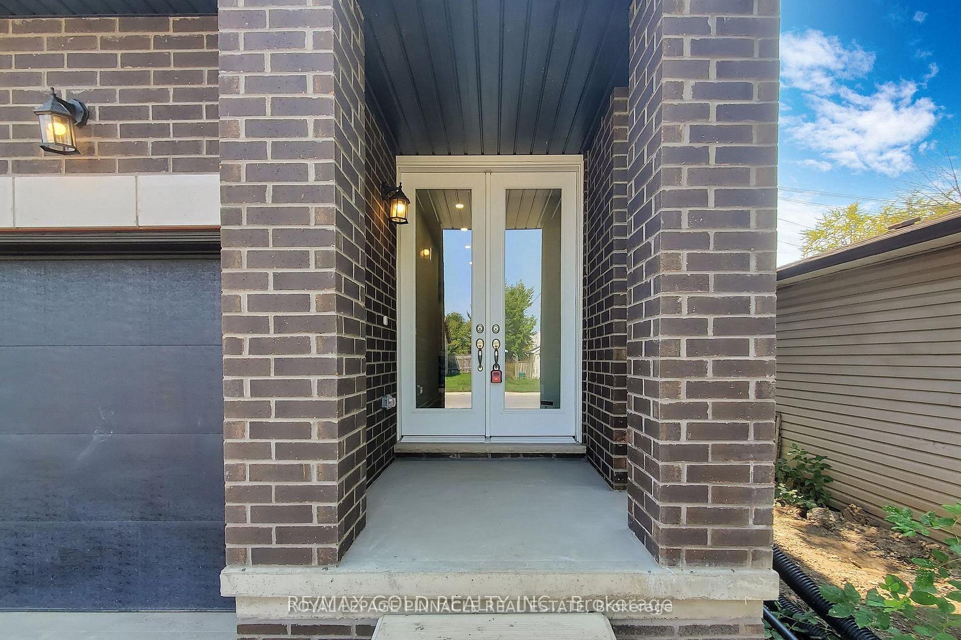 Photo 6 of 127 Laugher Avenue, Welland, Lincoln/Crowland — HOMEH