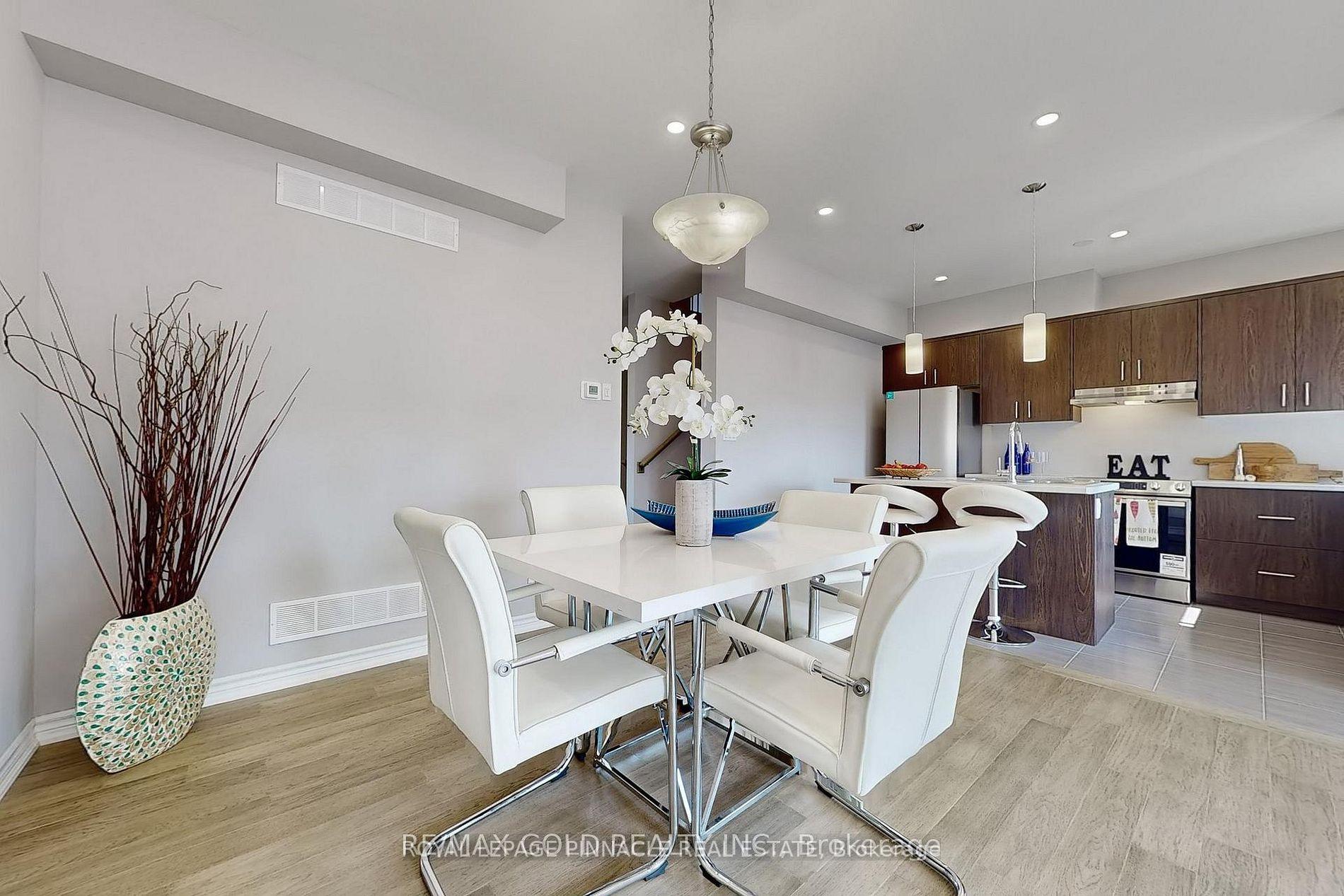 Photo 12 of 127 Laugher Avenue, Welland, Lincoln/Crowland — HOMEH