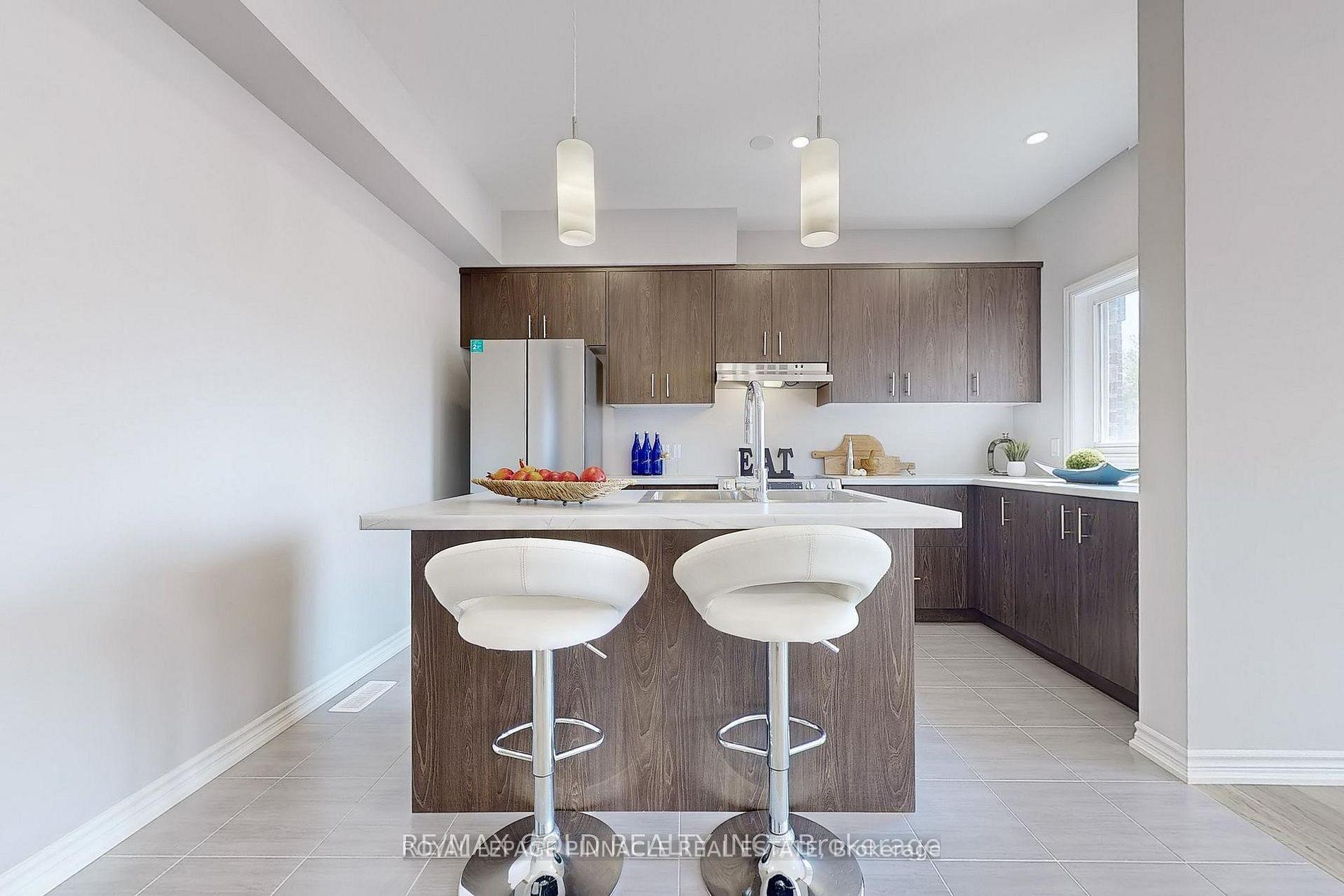 Photo 14 of 127 Laugher Avenue, Welland, Lincoln/Crowland — HOMEH