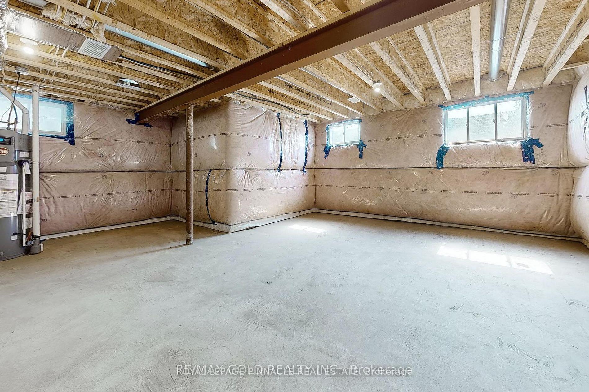 Photo 46 of 127 Laugher Avenue, Welland, Lincoln/Crowland — HOMEH