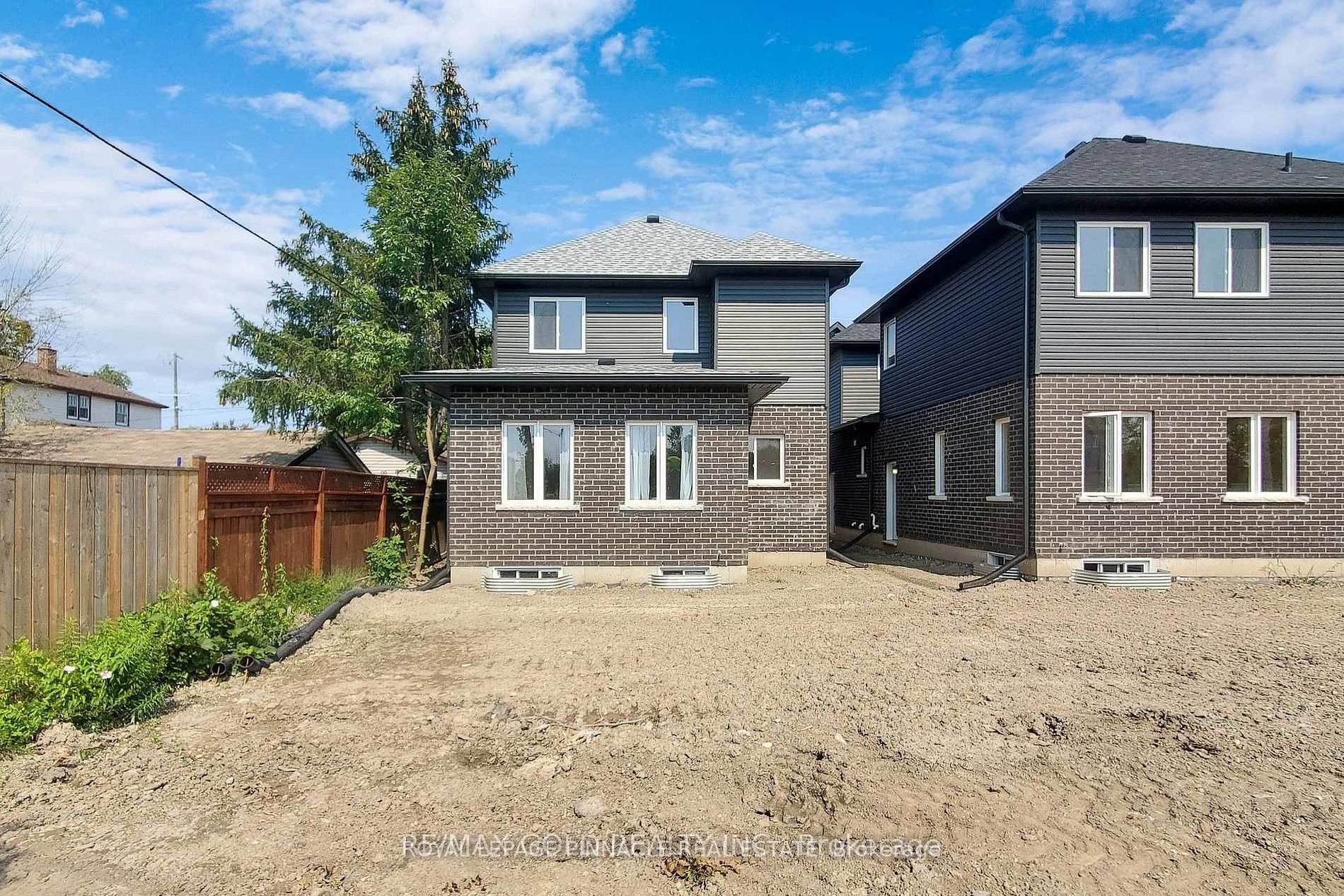 Photo 47 of 127 Laugher Avenue, Welland, Lincoln/Crowland — HOMEH