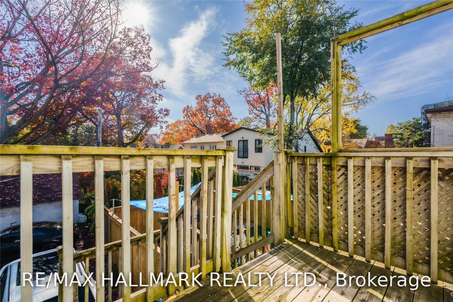 Photo 13 of Unit 2nd Fl, 1001 Kingston Road, Toronto, The Beaches — HOMEH