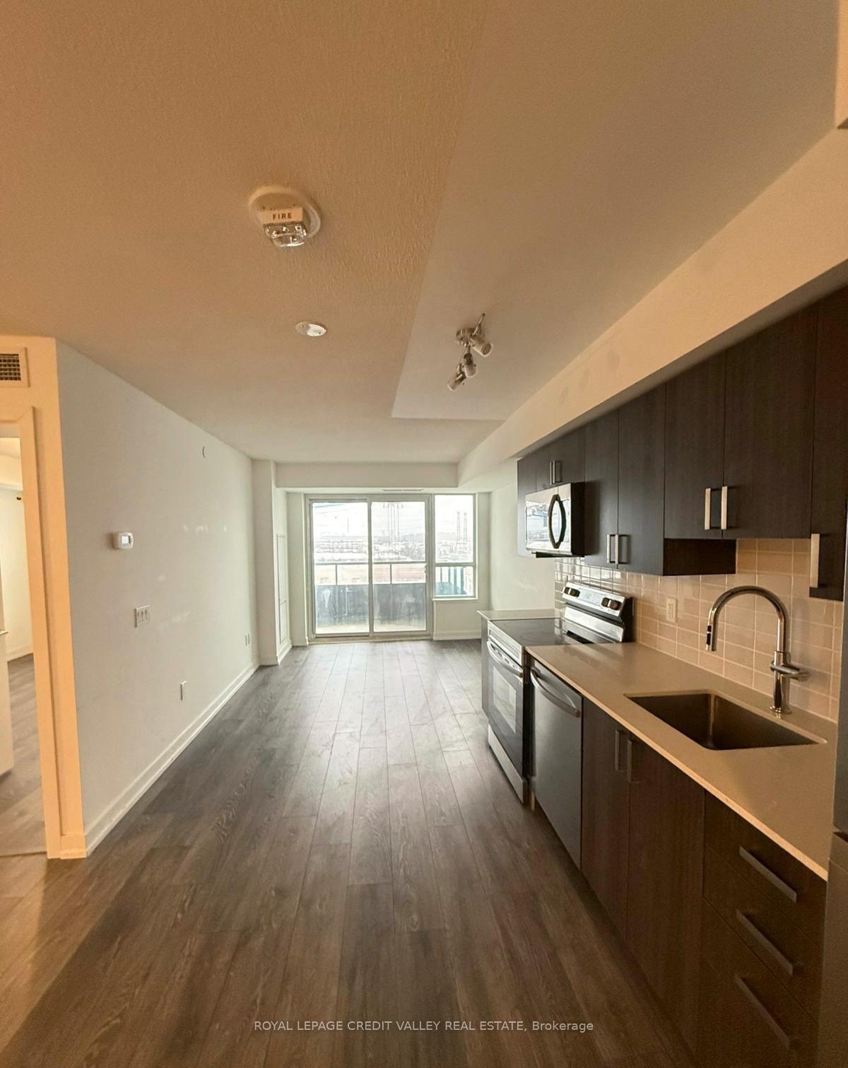 Photo 2 of Unit 2401, 1455 Celebration Drive, Pickering, Bay Ridges — HOMEH