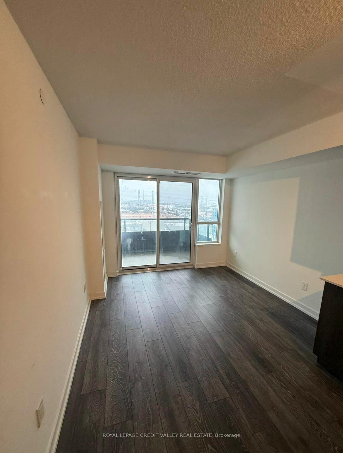 Photo 3 of Unit 2401, 1455 Celebration Drive, Pickering, Bay Ridges — HOMEH