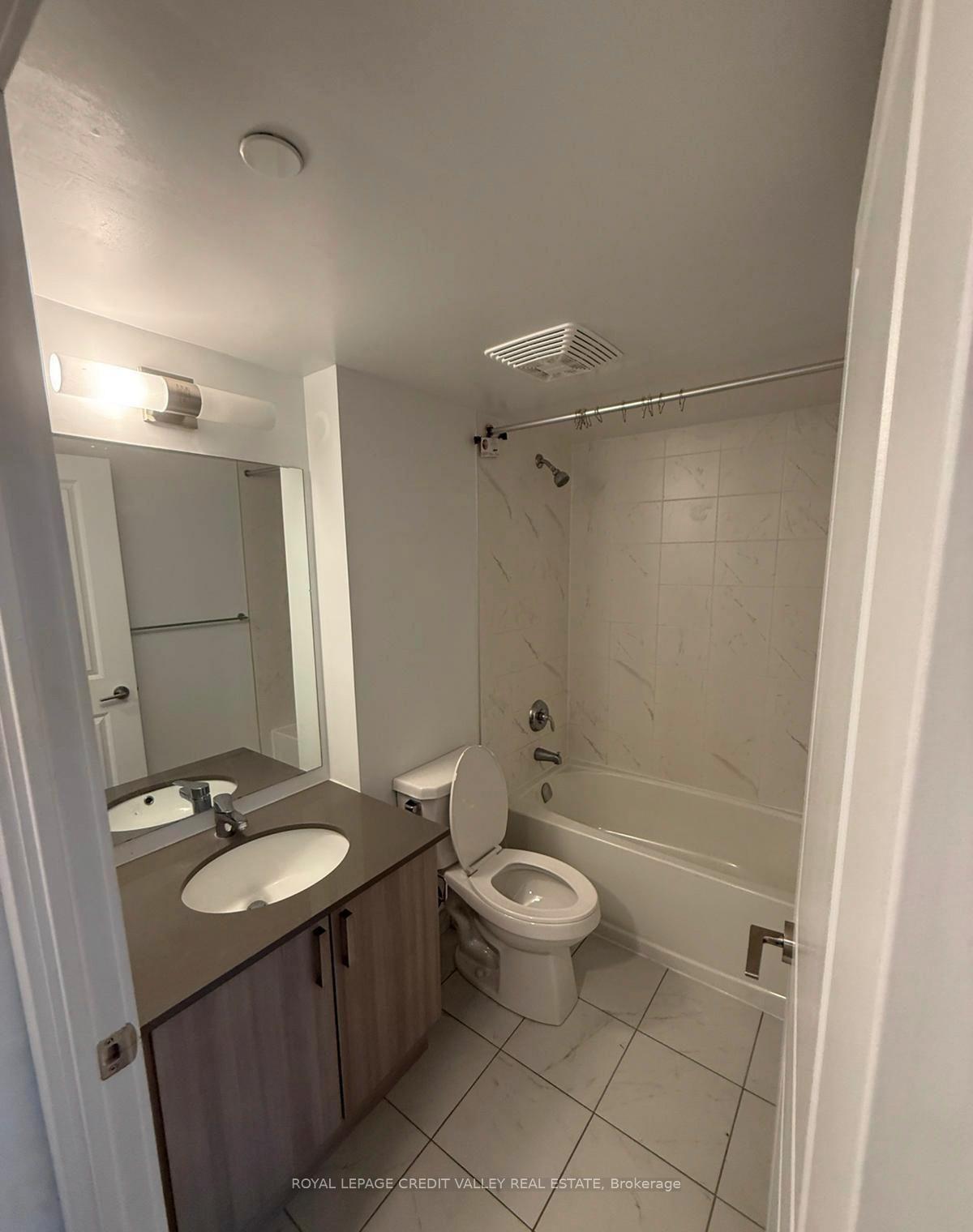 Photo 7 of Unit 2401, 1455 Celebration Drive, Pickering, Bay Ridges — HOMEH