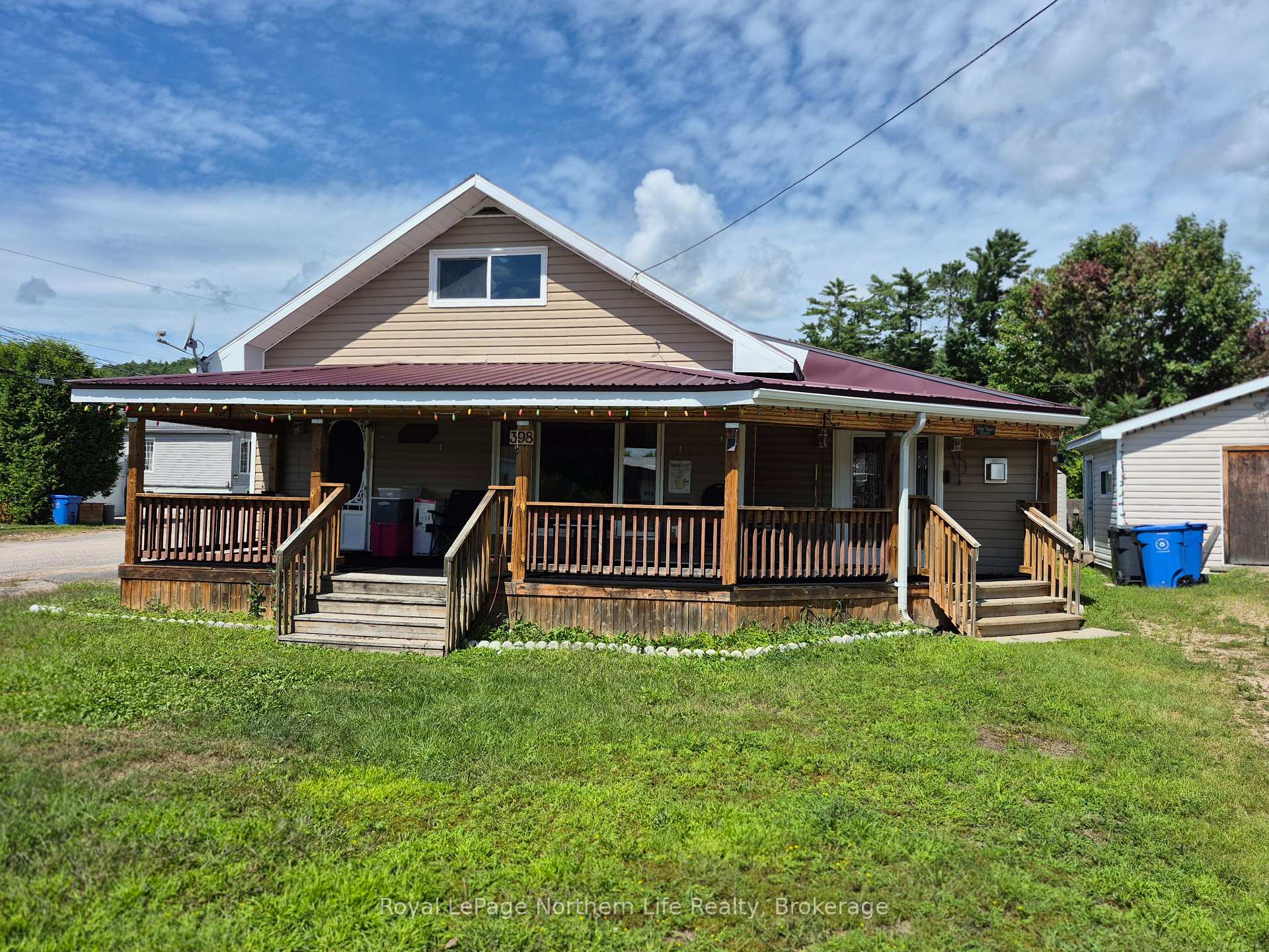 Photo 2 of 398 Mckenzie Street, Mattawa — HOMEH