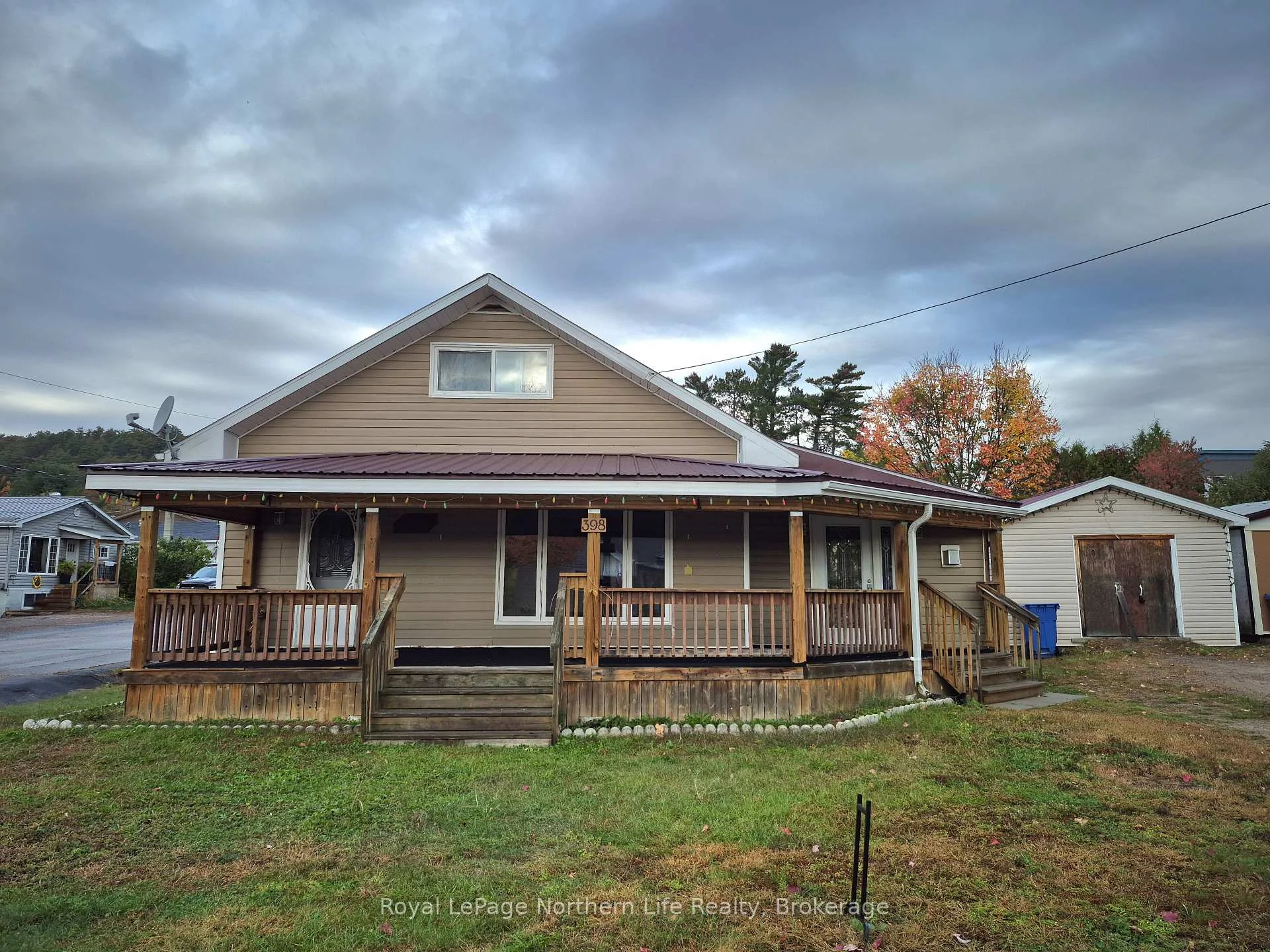 Photo 1 of 398 Mckenzie Street, Mattawa — HOMEH