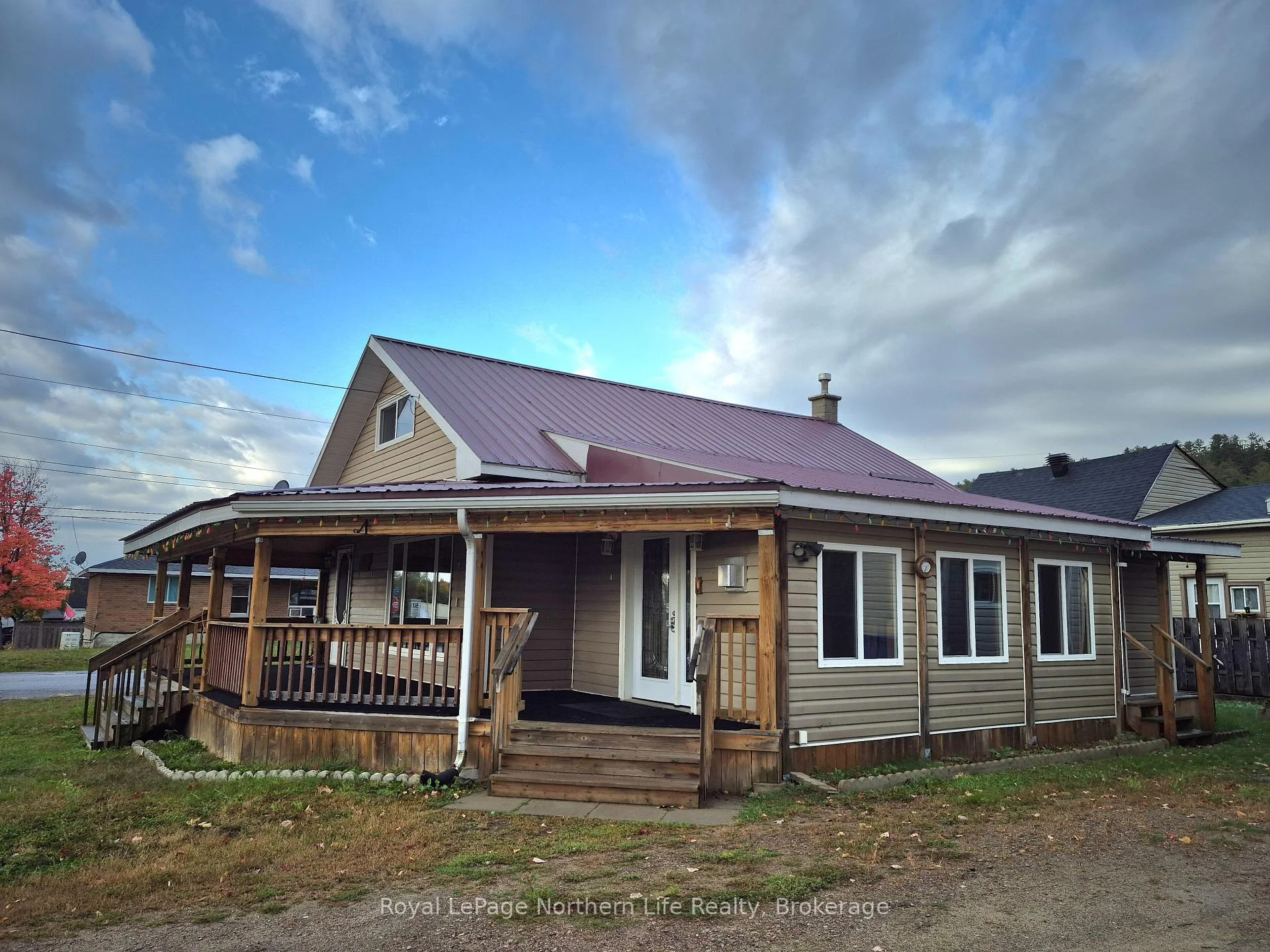 Photo 5 of 398 Mckenzie Street, Mattawa — HOMEH