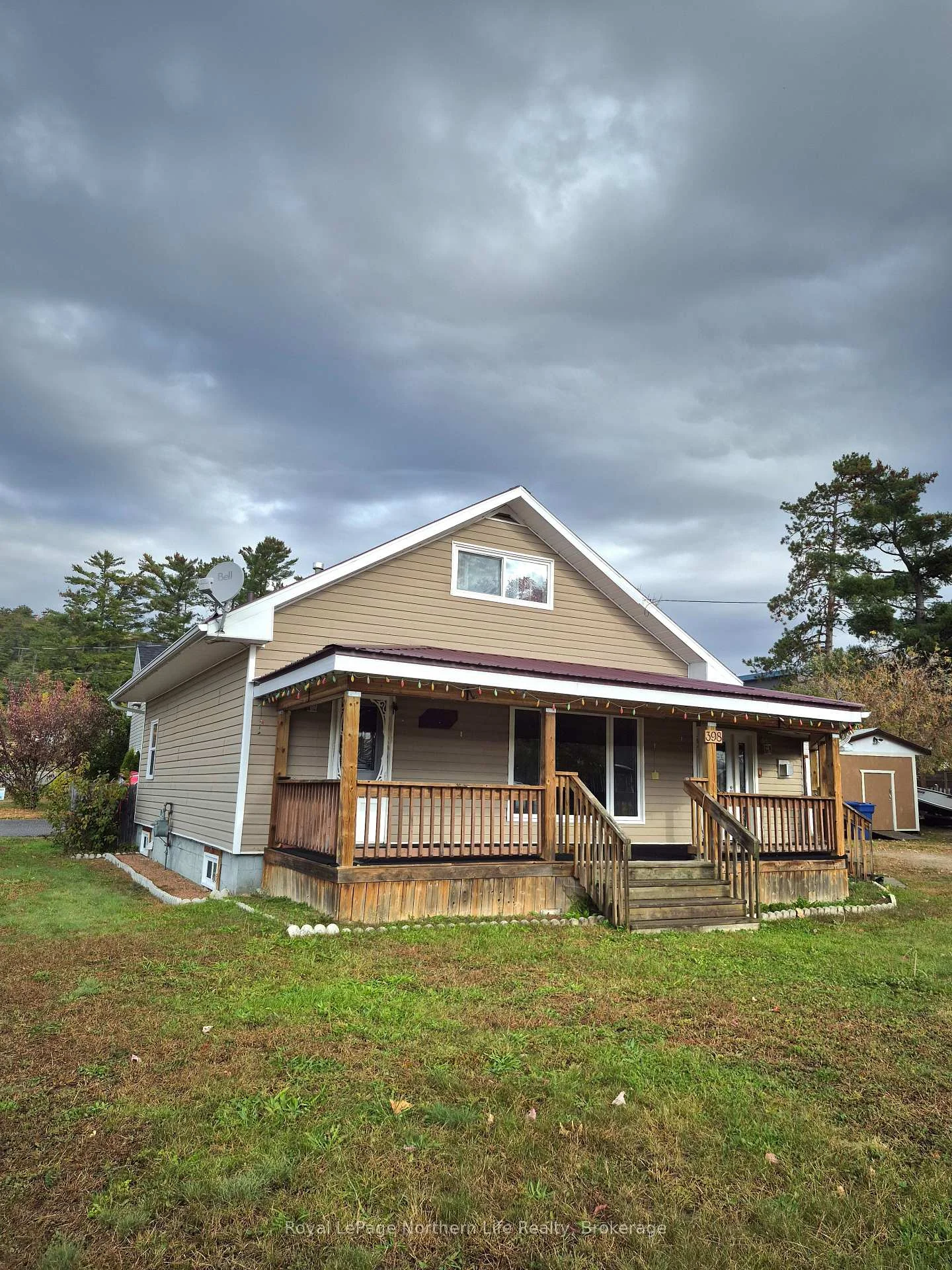 Photo 6 of 398 Mckenzie Street, Mattawa — HOMEH