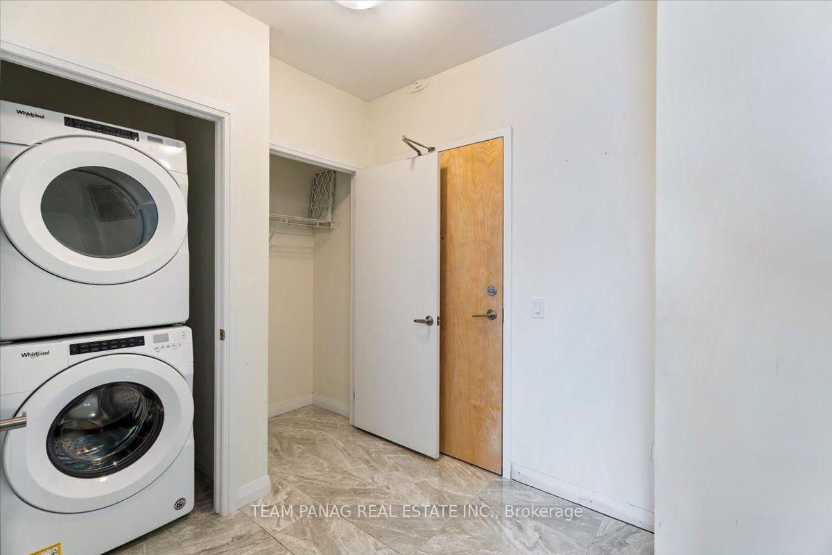Photo 4 of Unit 801, 104 Garment Street, Kitchener, Cherry Hill — HOMEH