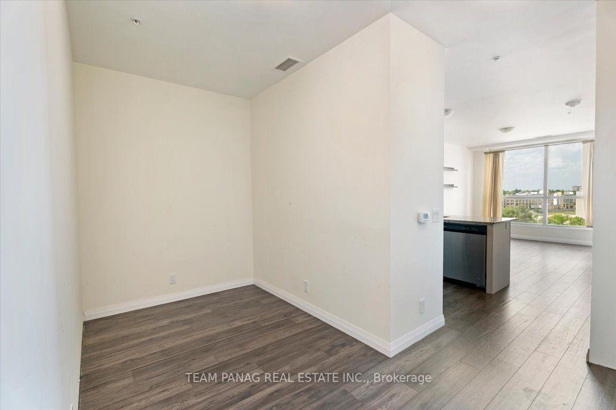 Photo 6 of Unit 801, 104 Garment Street, Kitchener, Cherry Hill — HOMEH