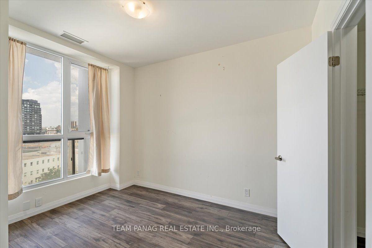 Photo 17 of Unit 801, 104 Garment Street, Kitchener, Cherry Hill — HOMEH