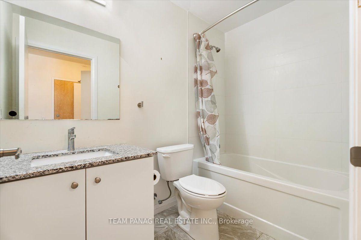 Photo 22 of Unit 801, 104 Garment Street, Kitchener, Cherry Hill — HOMEH