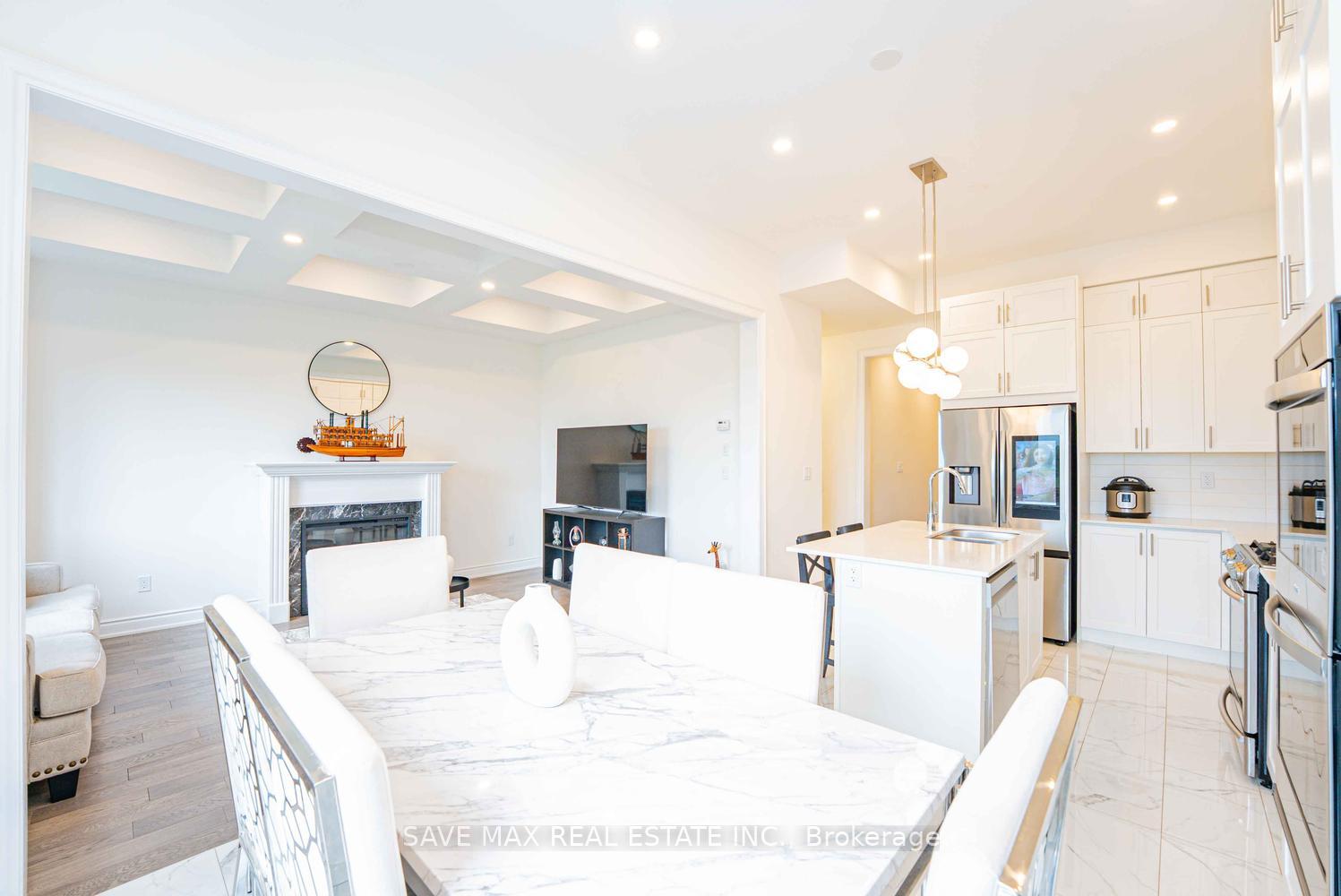Photo 13 of 1320 Anthonia Trail, Oakville, Joshua Meadows — HOMEH