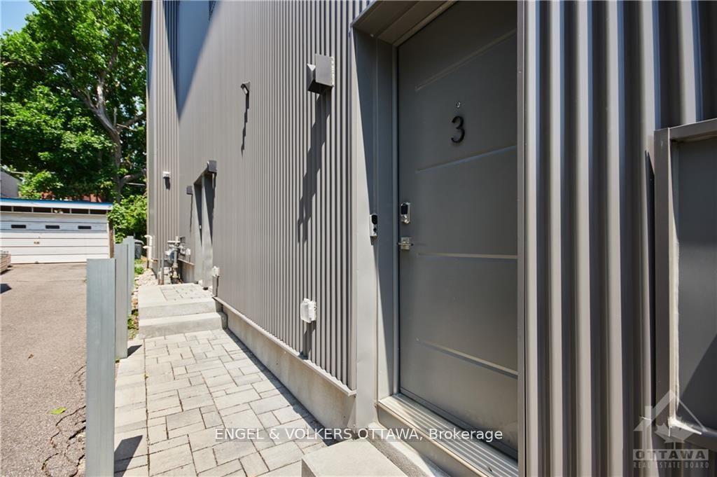 Photo 3 of Unit 3, 569 McLeod Street, Ottawa, Ottawa Centre — HOMEH
