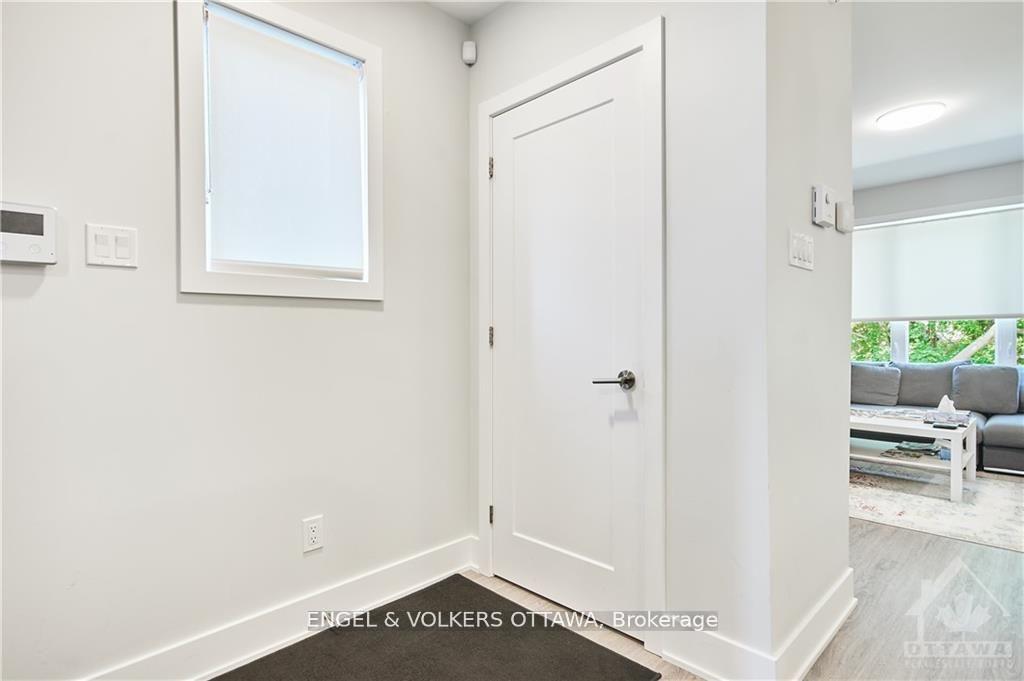 Photo 4 of Unit 3, 569 McLeod Street, Ottawa, Ottawa Centre — HOMEH