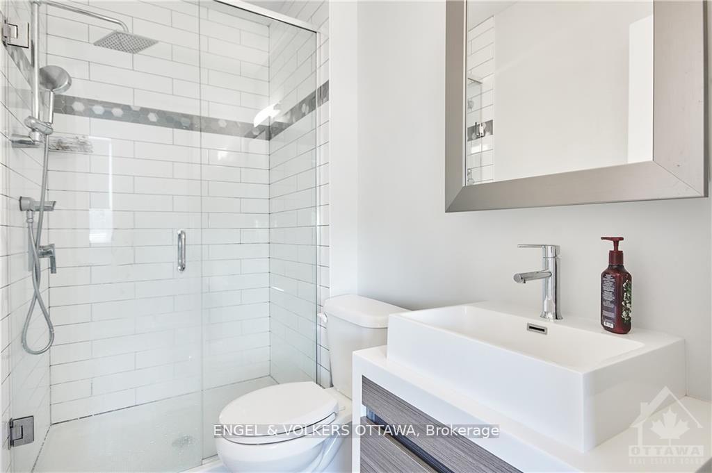 Photo 15 of Unit 3, 569 McLeod Street, Ottawa, Ottawa Centre — HOMEH