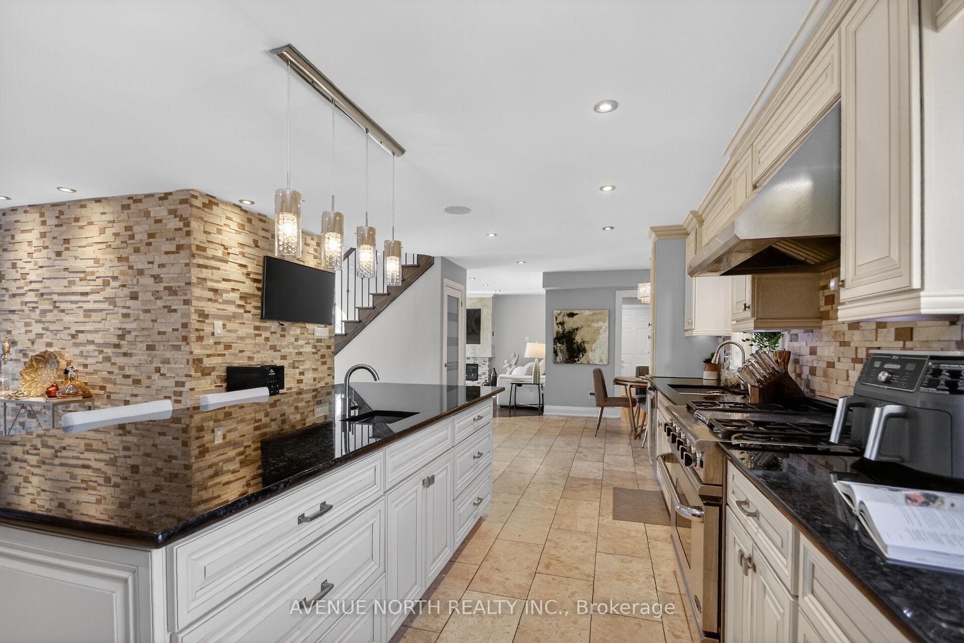 Photo 12 of 1317 Cornfield Crescent, Ottawa, Greely — HOMEH