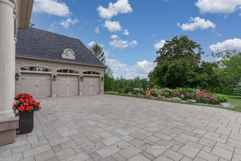 Photo 6 of 7645 16th Side Road, King, Rural King — HOMEH