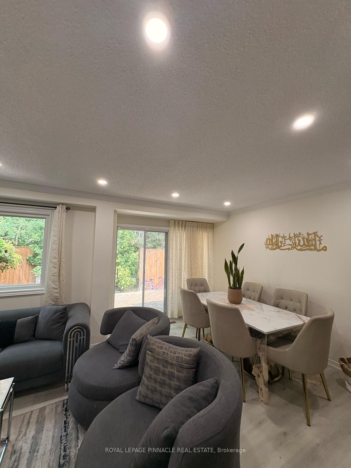 Photo 10 of Unit 53, 3420 South Millway, Mississauga, Erin Mills — HOMEH