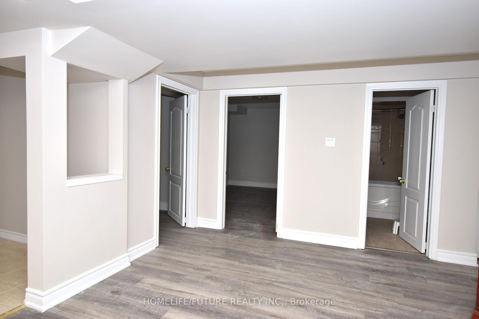 Photo 21 of 626 Highglen Avenue, Markham, Middlefield — HOMEH