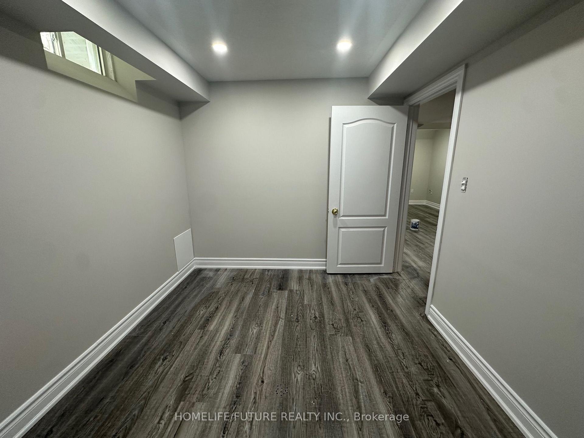 Photo 28 of 626 Highglen Avenue, Markham, Middlefield — HOMEH