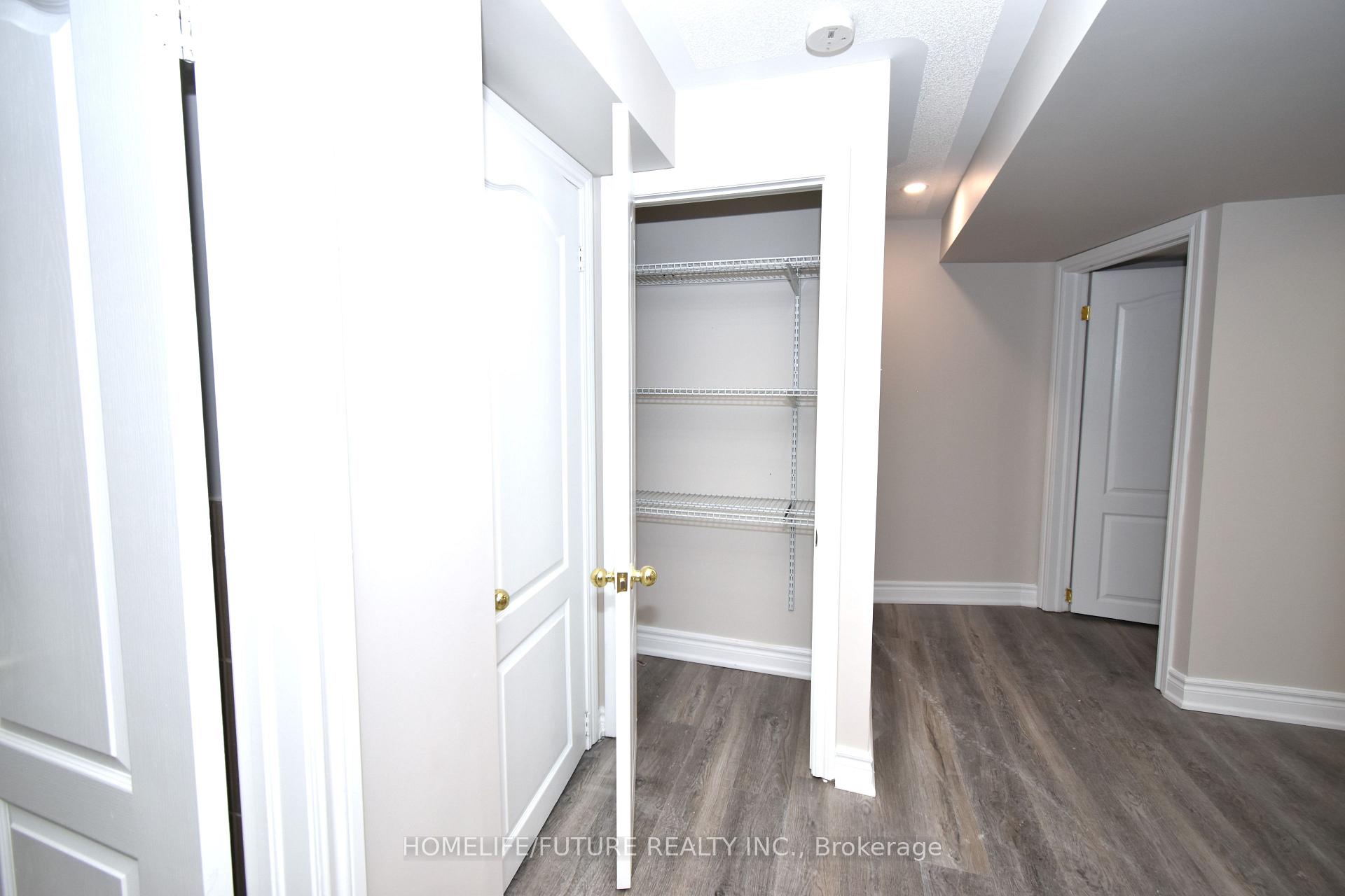 Photo 36 of 626 Highglen Avenue, Markham, Middlefield — HOMEH