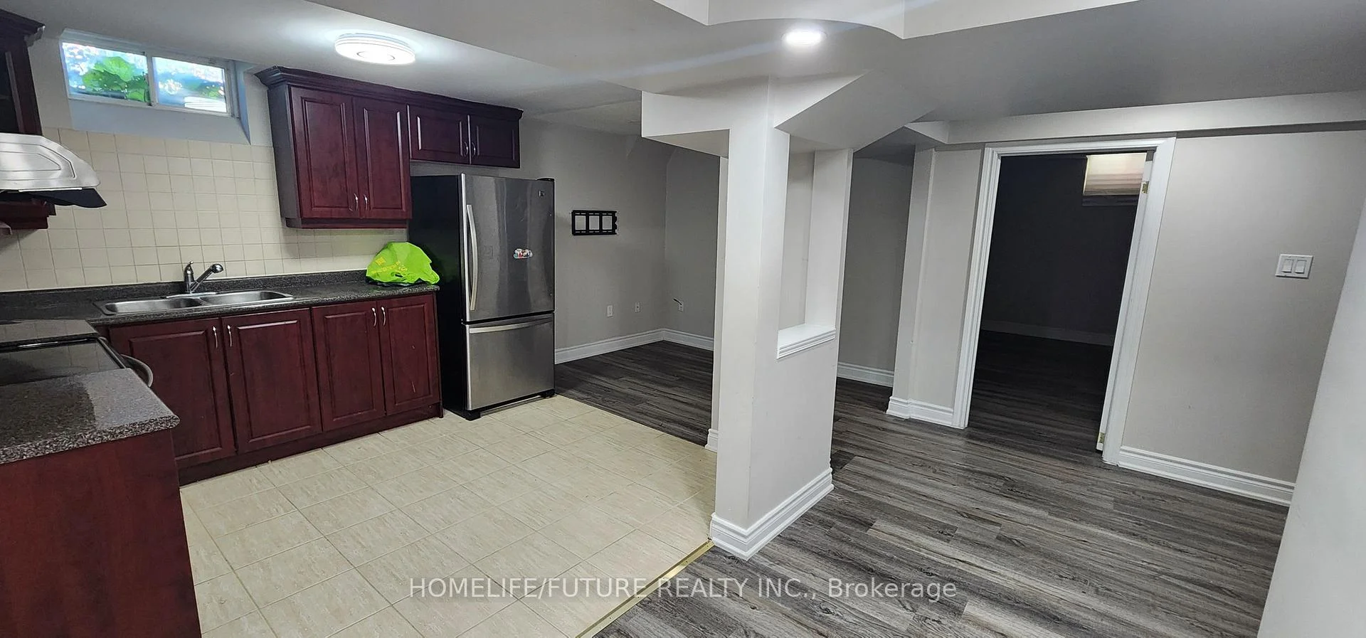 Photo 14 of 626 Highglen Avenue, Markham, Middlefield — HOMEH