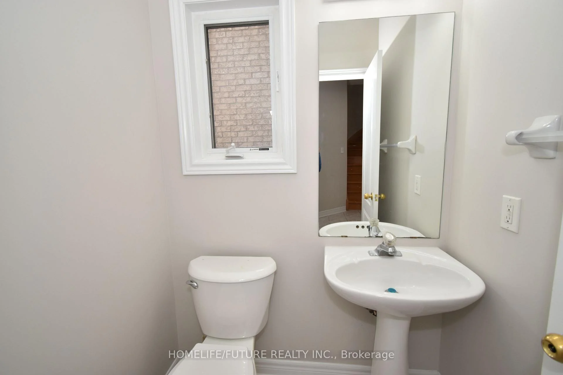 Photo 26 of 626 Highglen Avenue, Markham, Middlefield — HOMEH