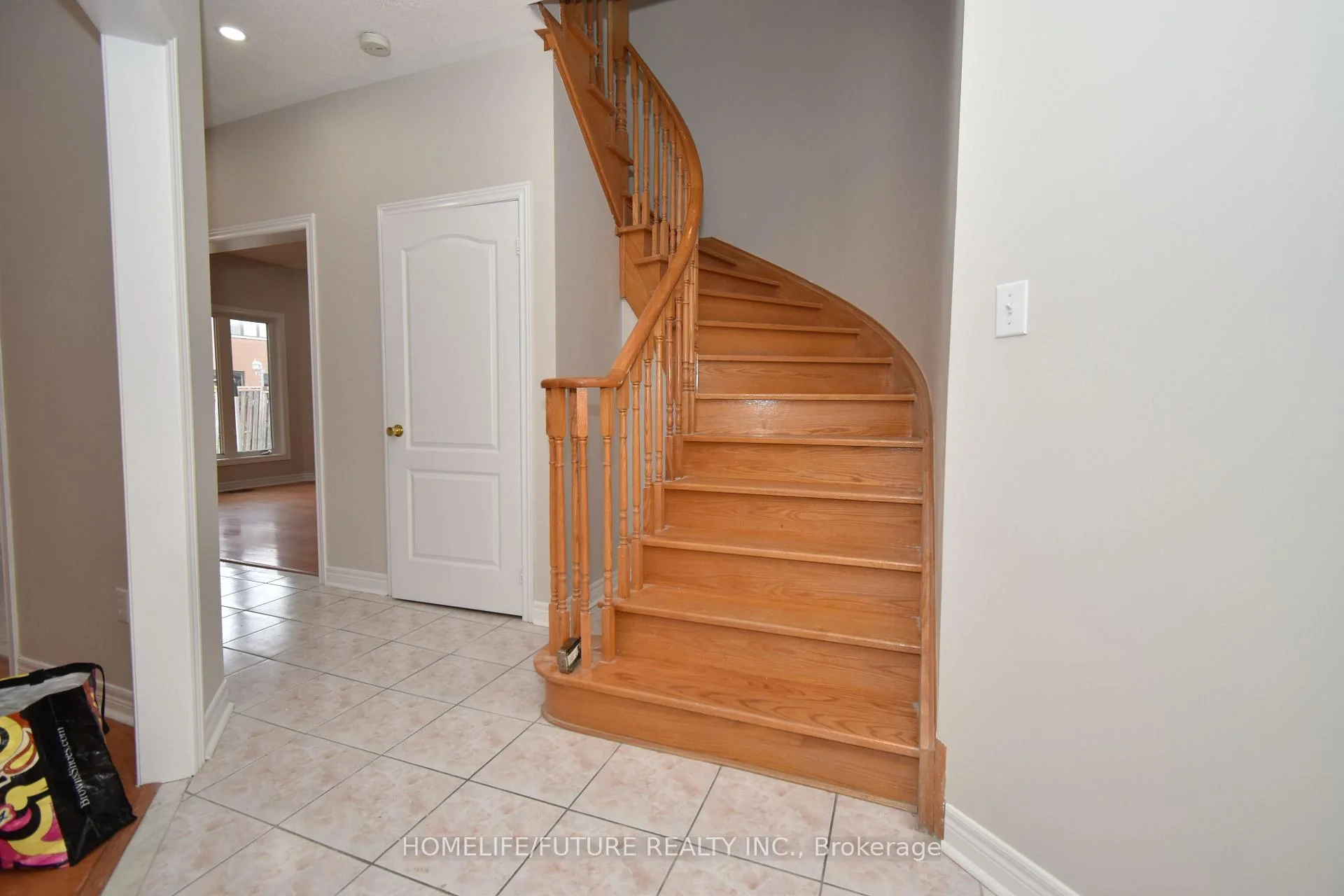 Photo 29 of 626 Highglen Avenue, Markham, Middlefield — HOMEH