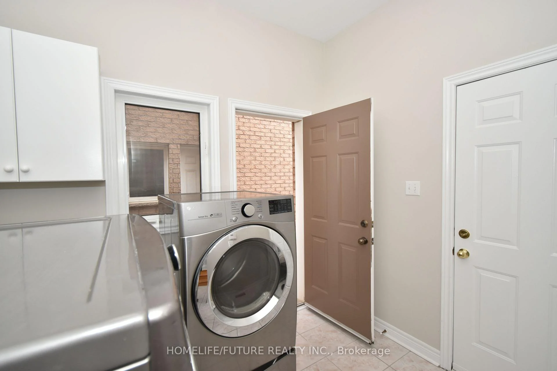 Photo 35 of 626 Highglen Avenue, Markham, Middlefield — HOMEH