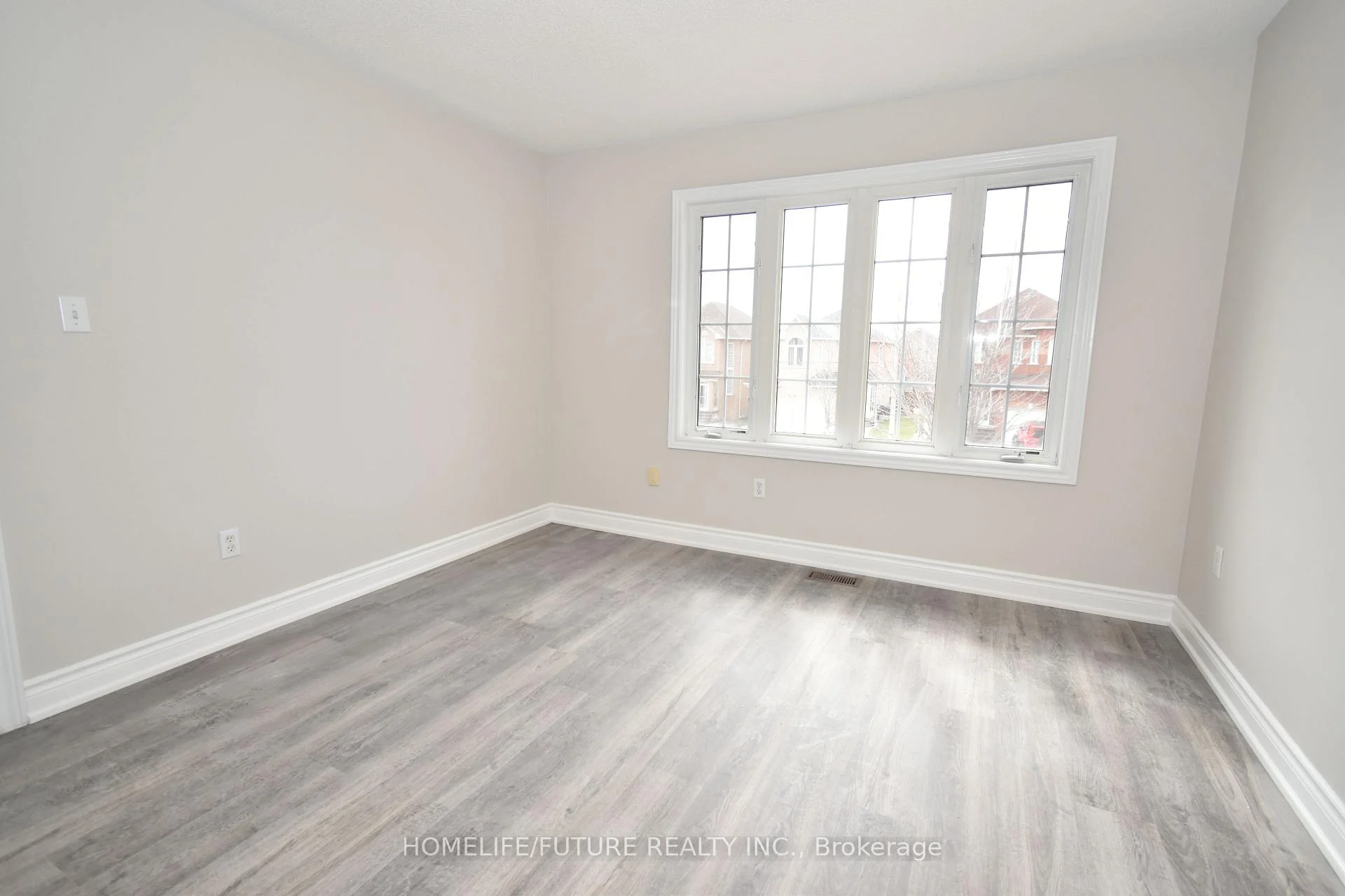 Photo 54 of 626 Highglen Avenue, Markham, Middlefield — HOMEH