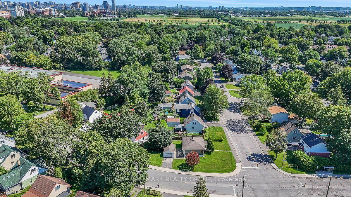 Photo 3 of 212 Anna Avenue, Ottawa, Carlington — HOMEH