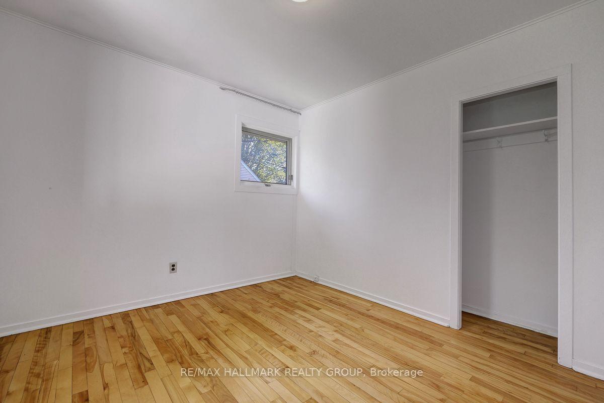 Photo 18 of 212 Anna Avenue, Ottawa, Carlington — HOMEH
