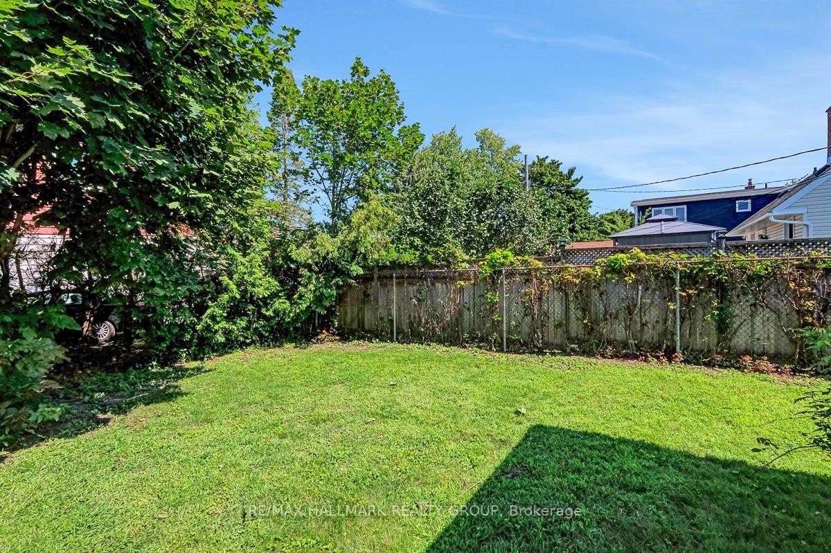 Photo 28 of 212 Anna Avenue, Ottawa, Carlington — HOMEH