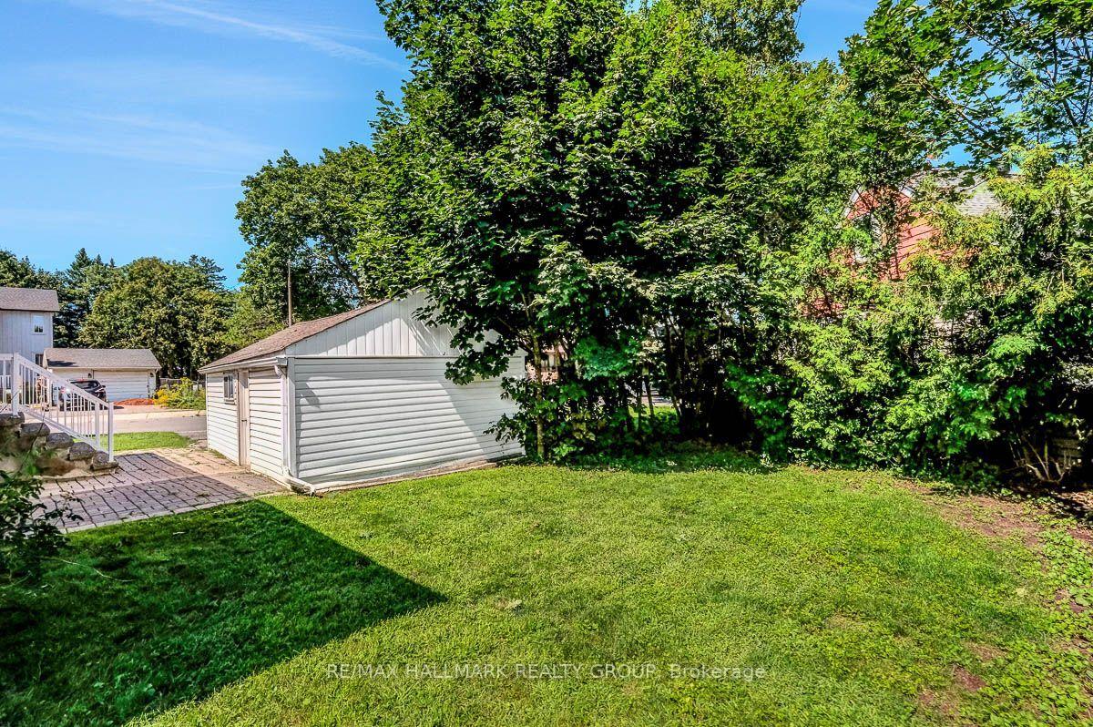 Photo 29 of 212 Anna Avenue, Ottawa, Carlington — HOMEH