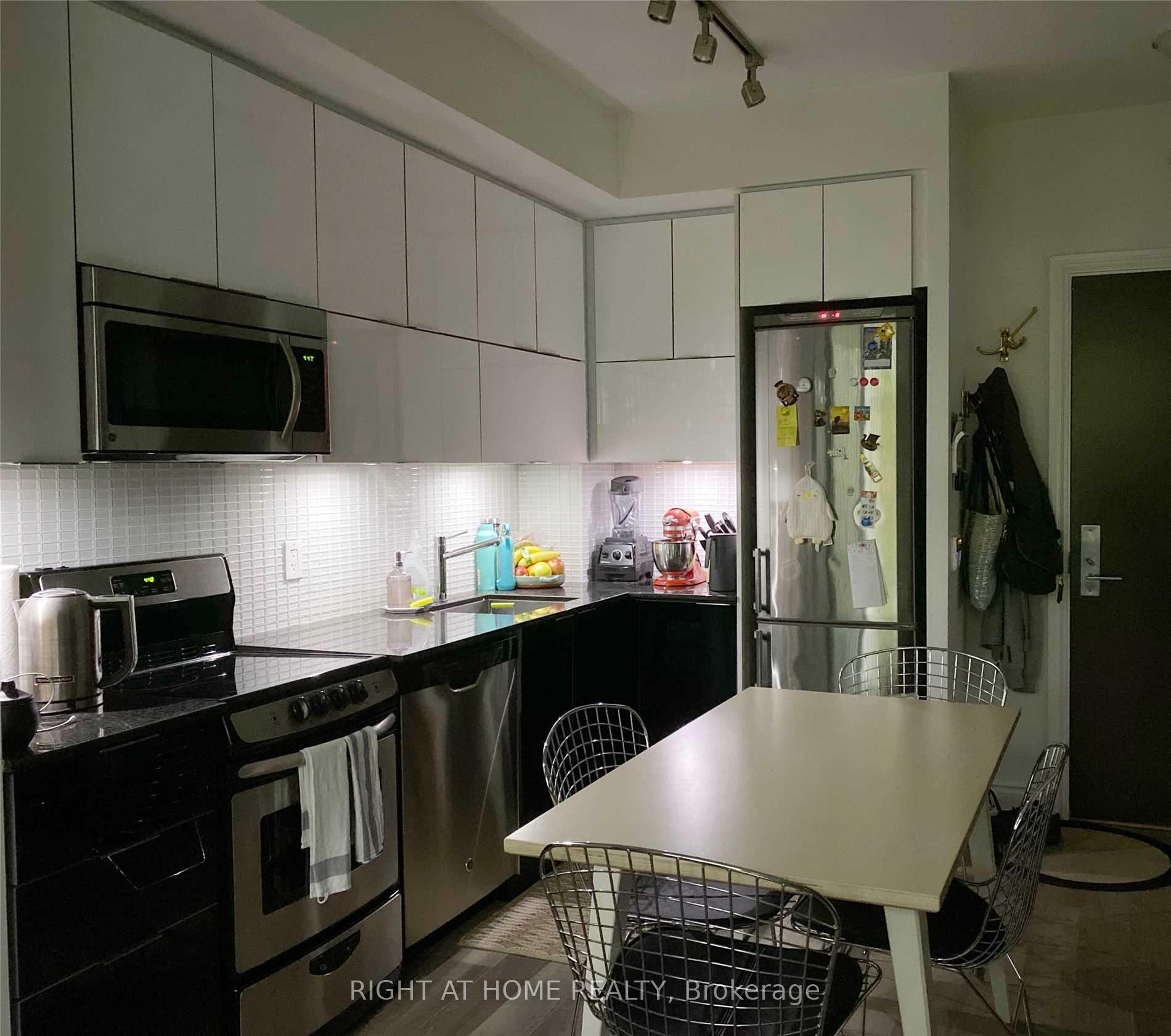 Photo 7 of Unit 101, 80 Marine Parade Drive, Etobicoke, Mimico — HOMEH
