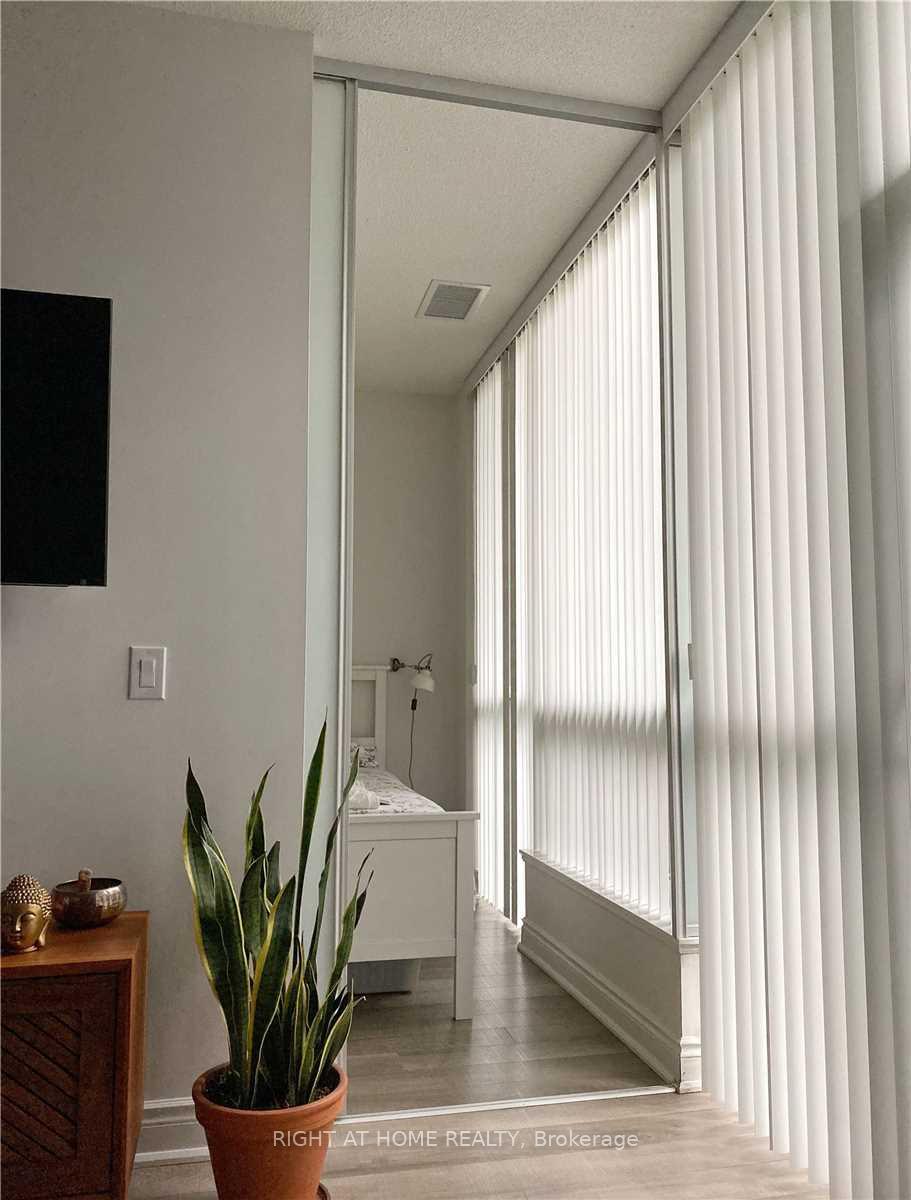 Photo 10 of Unit 101, 80 Marine Parade Drive, Etobicoke, Mimico — HOMEH
