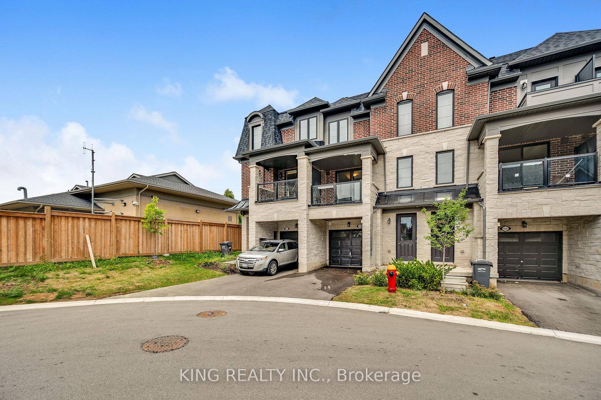 Photo 4 of 1443 National Common, Burlington, Tyandaga — HOMEH
