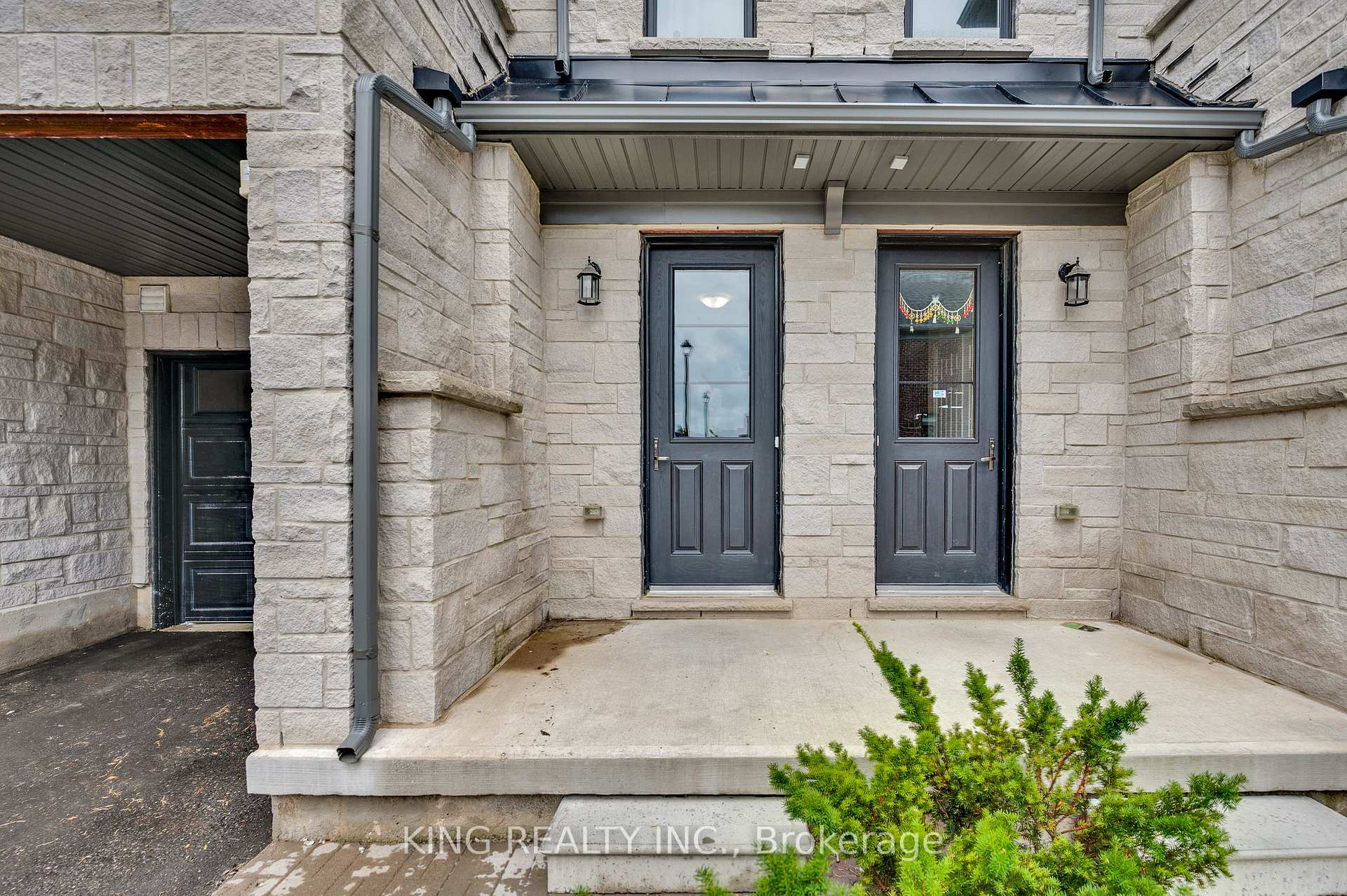 Photo 6 of 1443 National Common, Burlington, Tyandaga — HOMEH