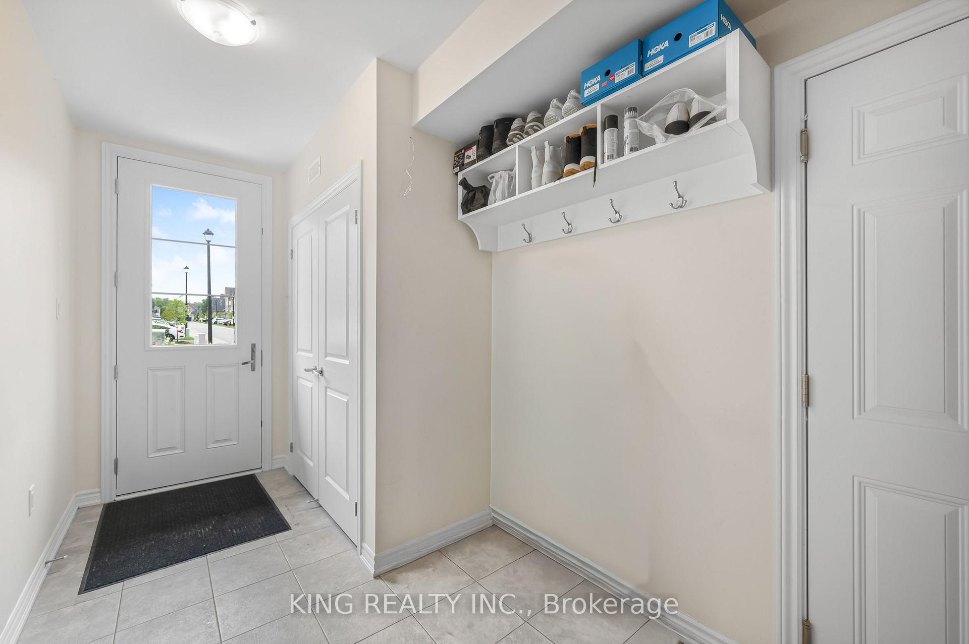 Photo 9 of 1443 National Common, Burlington, Tyandaga — HOMEH