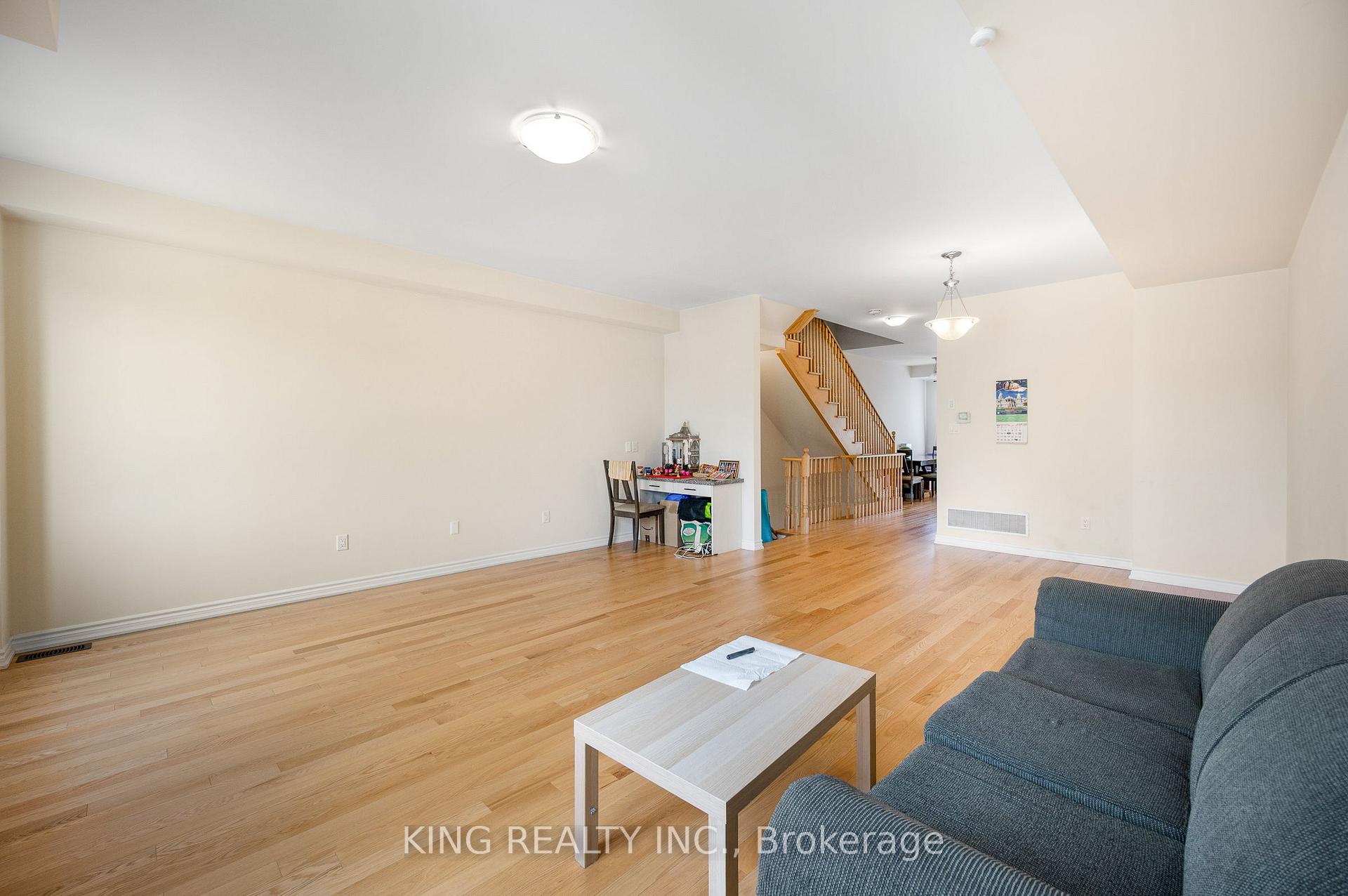 Photo 21 of 1443 National Common, Burlington, Tyandaga — HOMEH