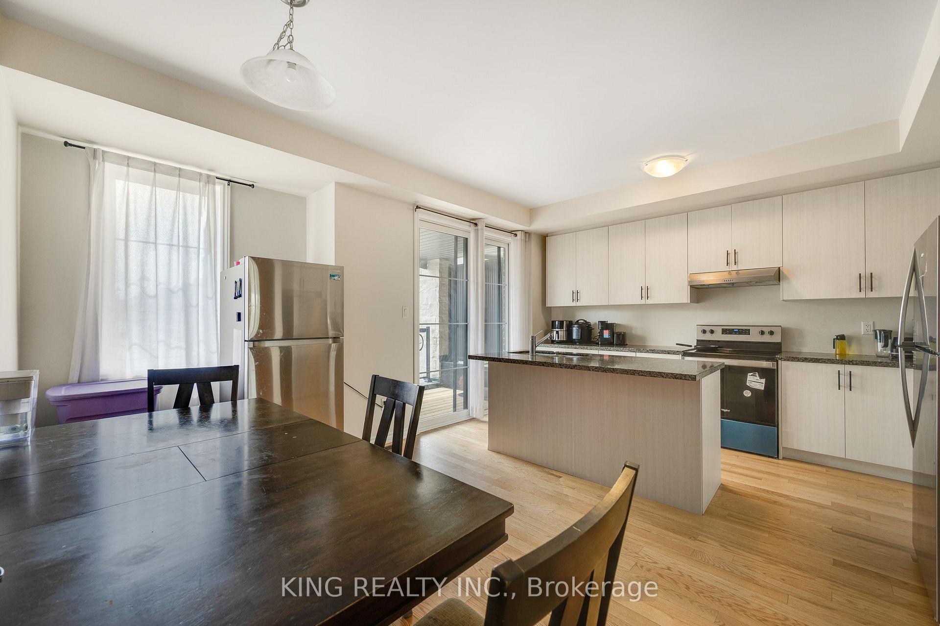 Photo 22 of 1443 National Common, Burlington, Tyandaga — HOMEH